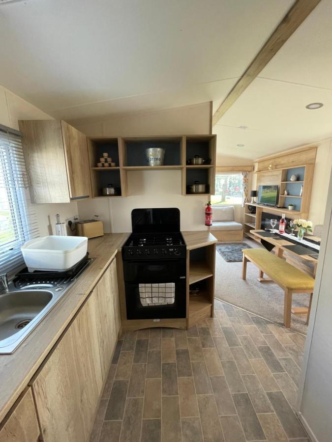 Deluxe, 3 Bed Holiday Home At Combe Haven Holiday Park Гастінгс Екстер'єр фото
