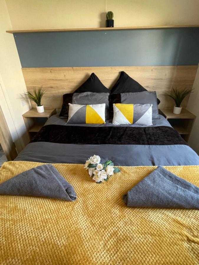 Deluxe, 3 Bed Holiday Home At Combe Haven Holiday Park Гастінгс Екстер'єр фото